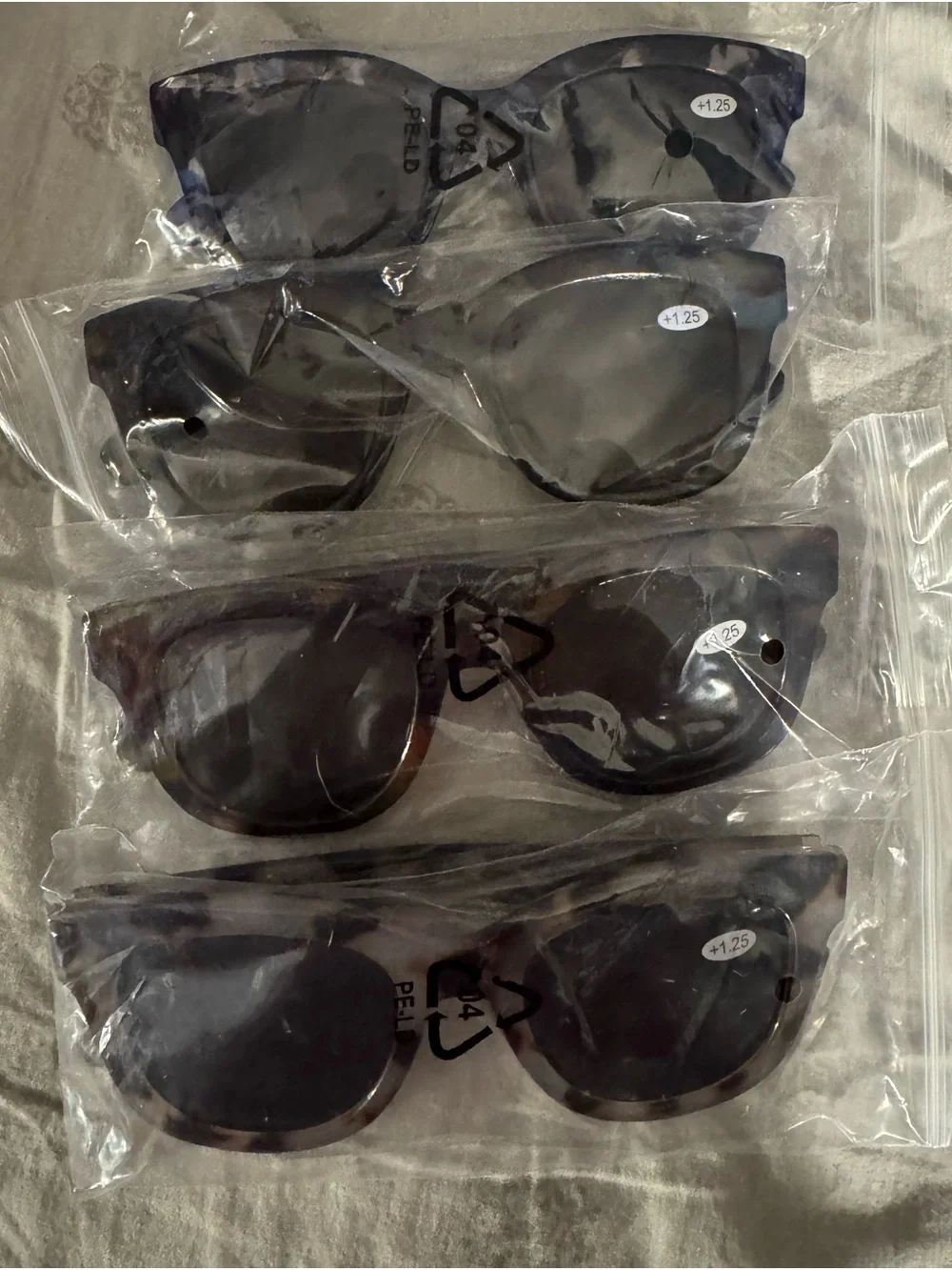 Bundle of 4 multicolor tortoise, farsightedness Reading Sunglasses (+1.25)